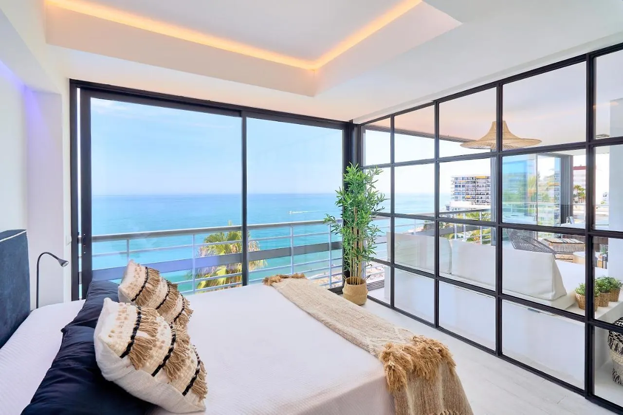 Savanna Beach. Amazing Apartment With Jacuzzi Torremolinos